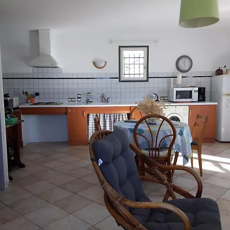 Le Du Poire בית נופש Molere