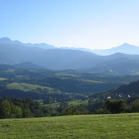 בית נופש Le Du Poire Molere