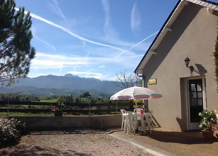 Le Du Poire Casa de Férias Molere